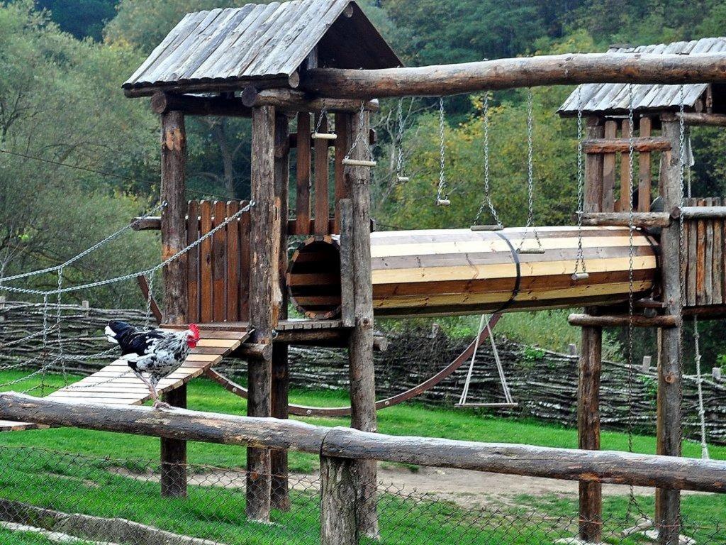 Complex Barite Hotel Chernevo Buitenkant foto